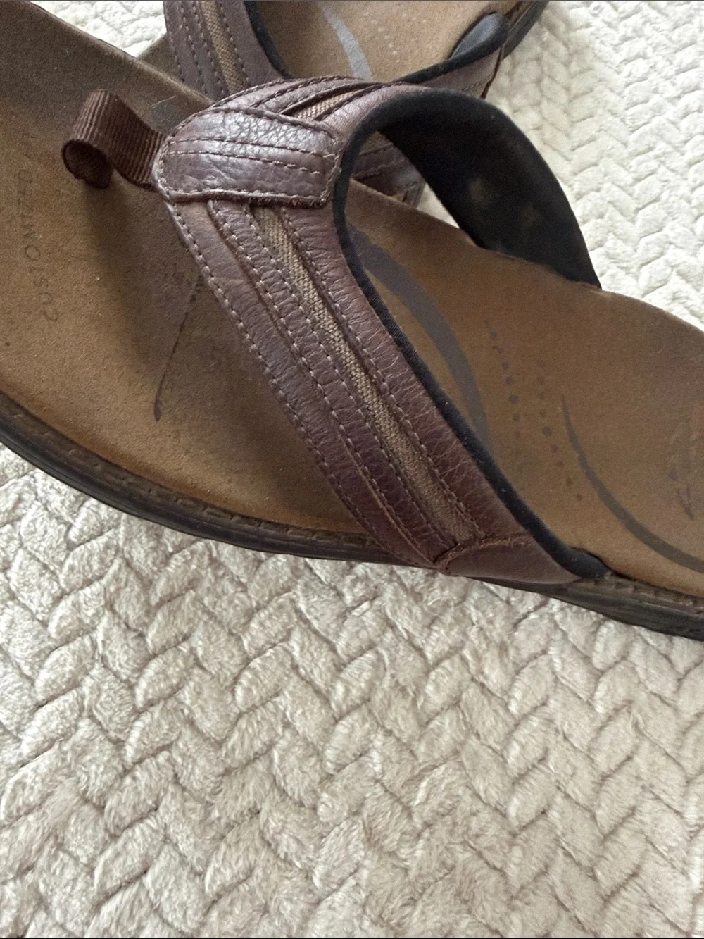 Abeo Men's Dark Brown Leather Thong Sandals